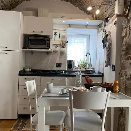 In Casa Tipicamente Ligure